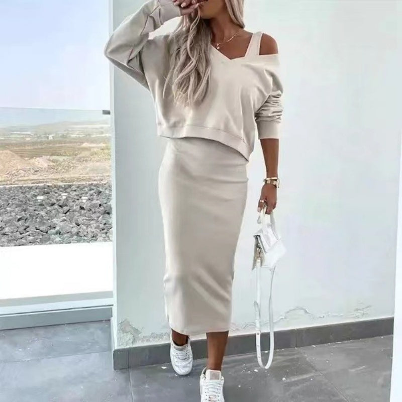Elisa — Ensemble robe et pull à col V — Amielle Paris