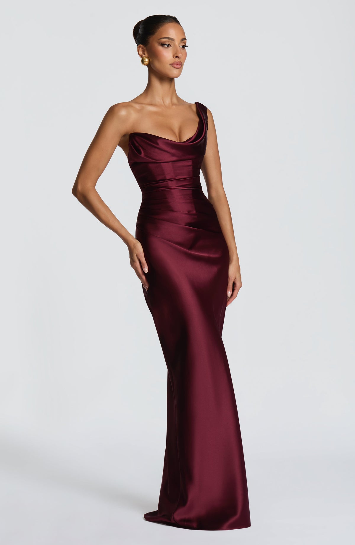 Robe longue satinée à une épaule — Eurydice — Amielle Paris