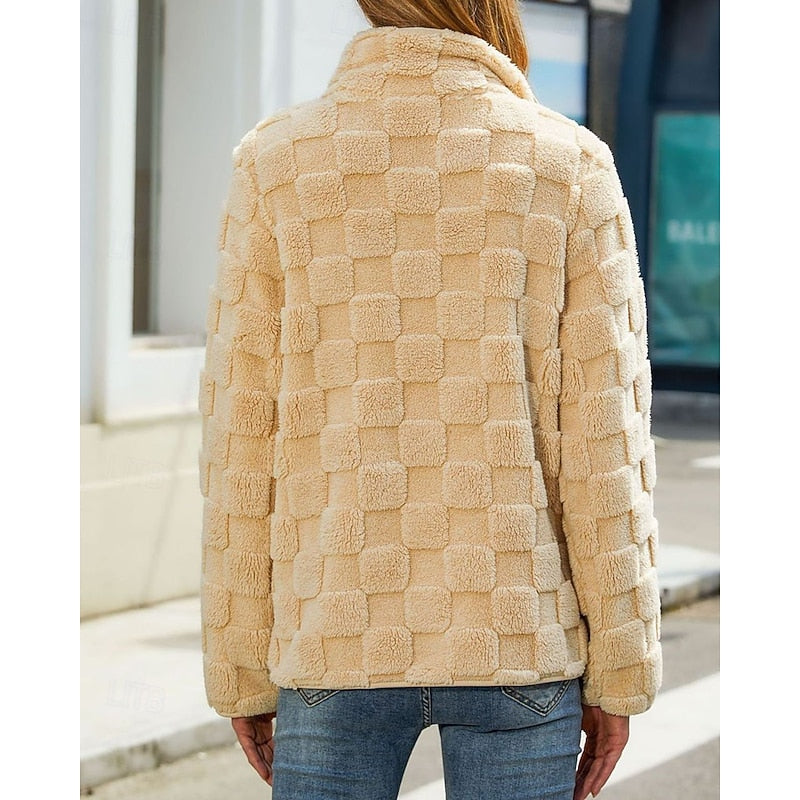 Manteau zippé effet peluche à carreaux — Amielle Paris