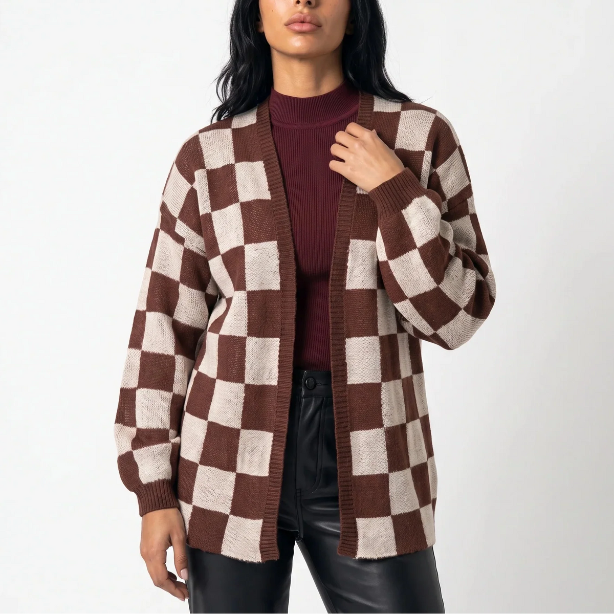 Cardigan ample en maille à damier — Amielle Paris
