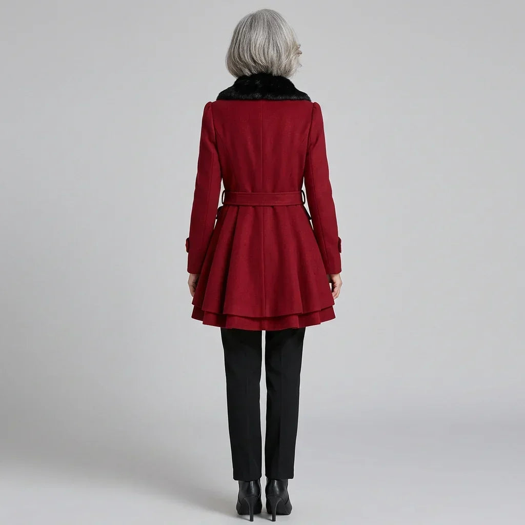 Manteau évasé à col en fausse fourrure — Amielle Paris