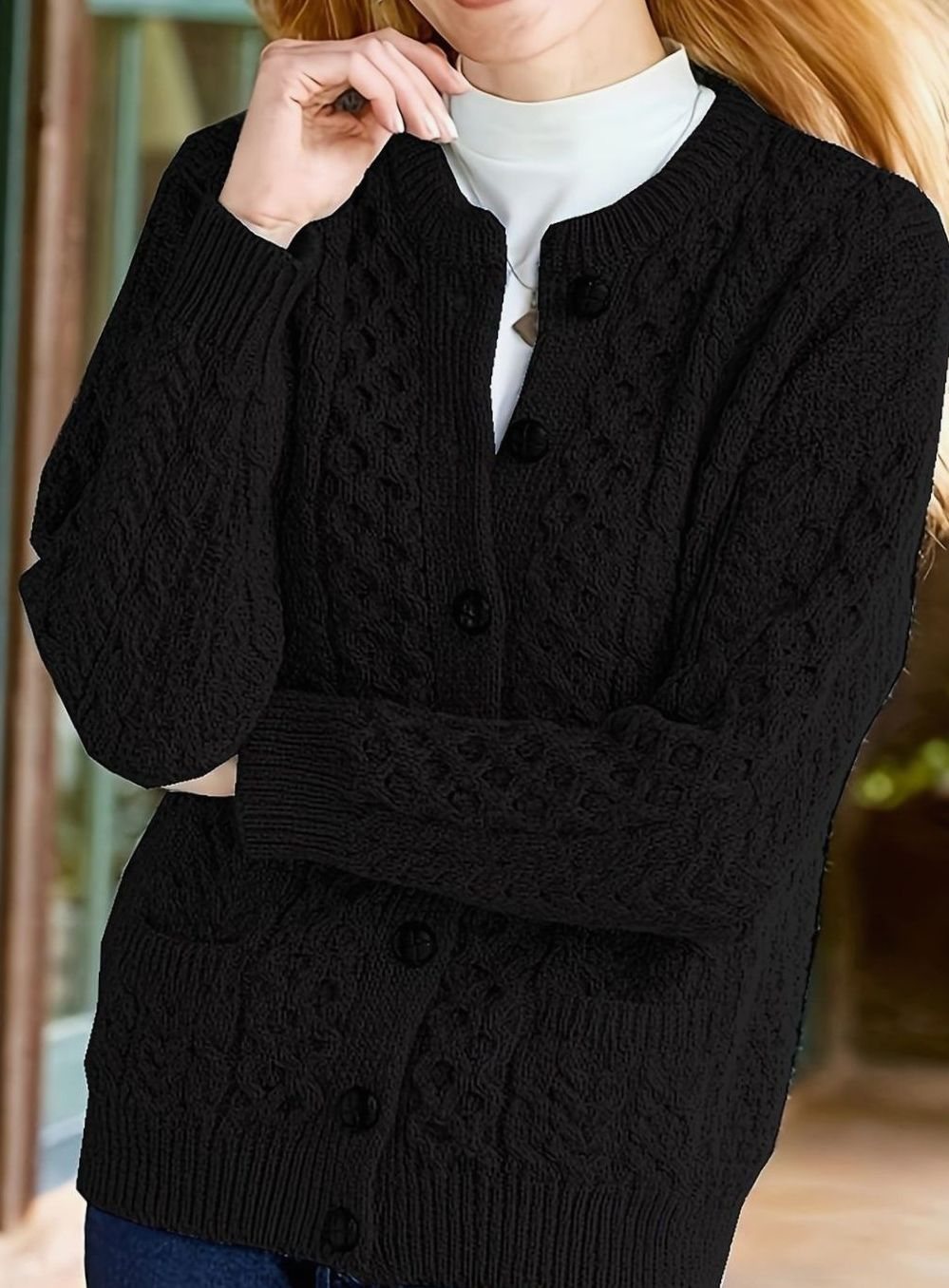 Gilet en grosse maille torsadée à col rond — Amielle Paris