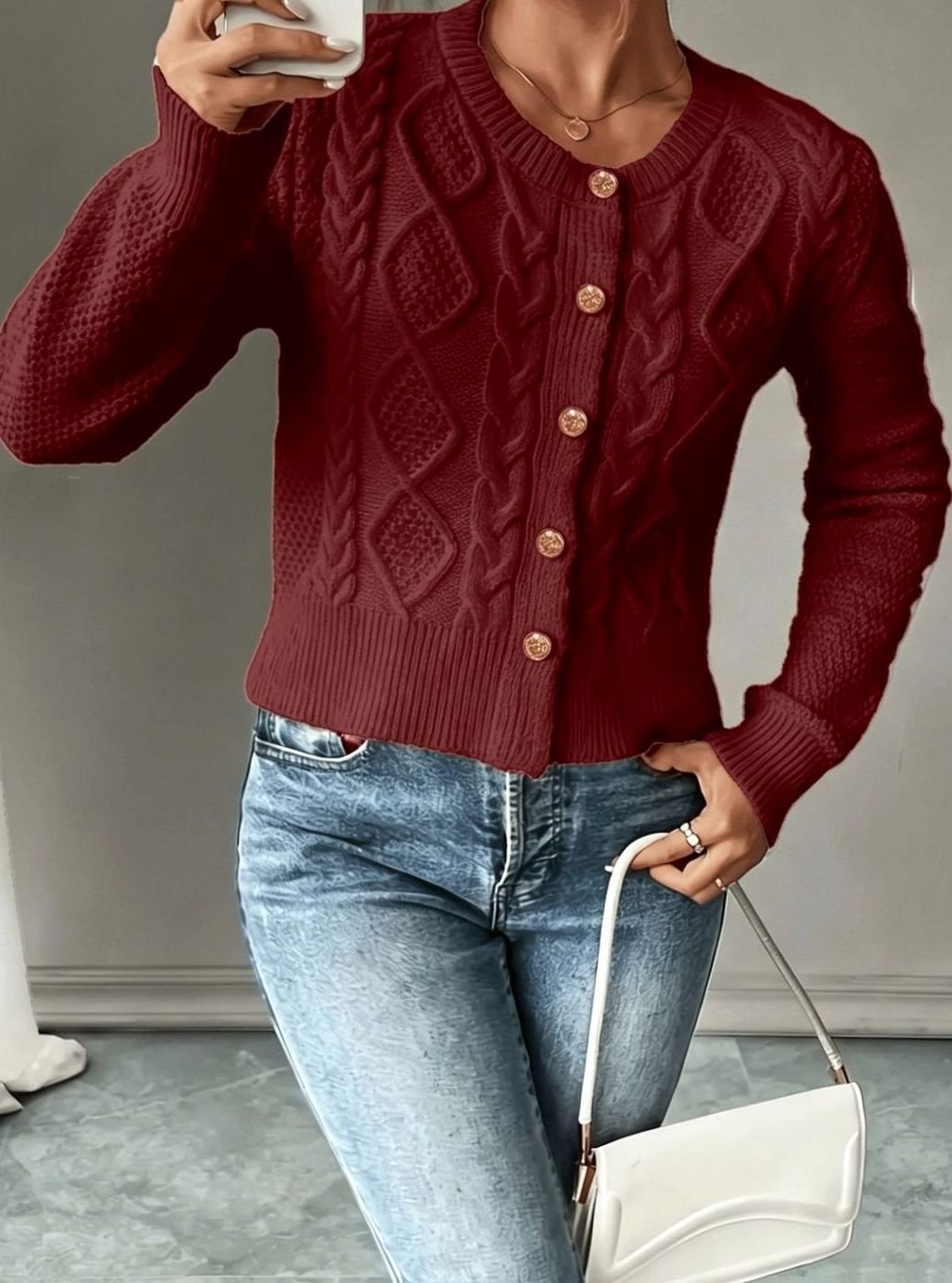 Gilet court torsadé à boutons dorés — Amielle Paris