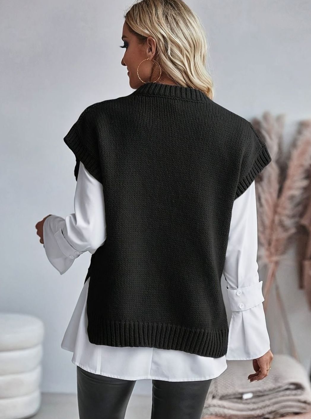 Pull long sans manches torsadé à col rond — Amielle Paris