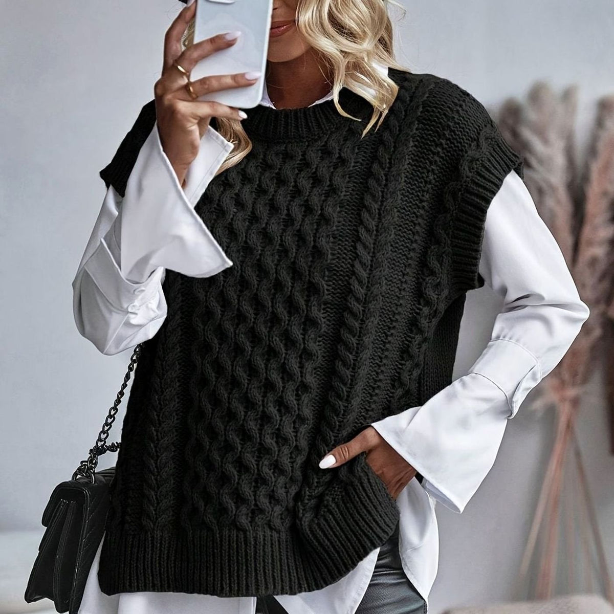 Pull long sans manches torsadé à col rond — Amielle Paris