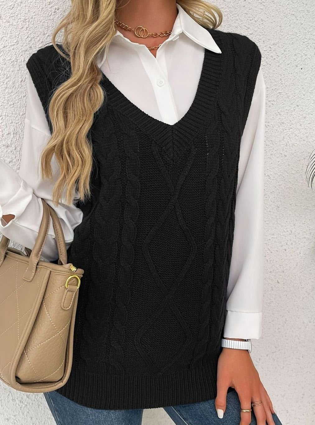 Pull ample sans manches torsadé à col V — Amielle Paris