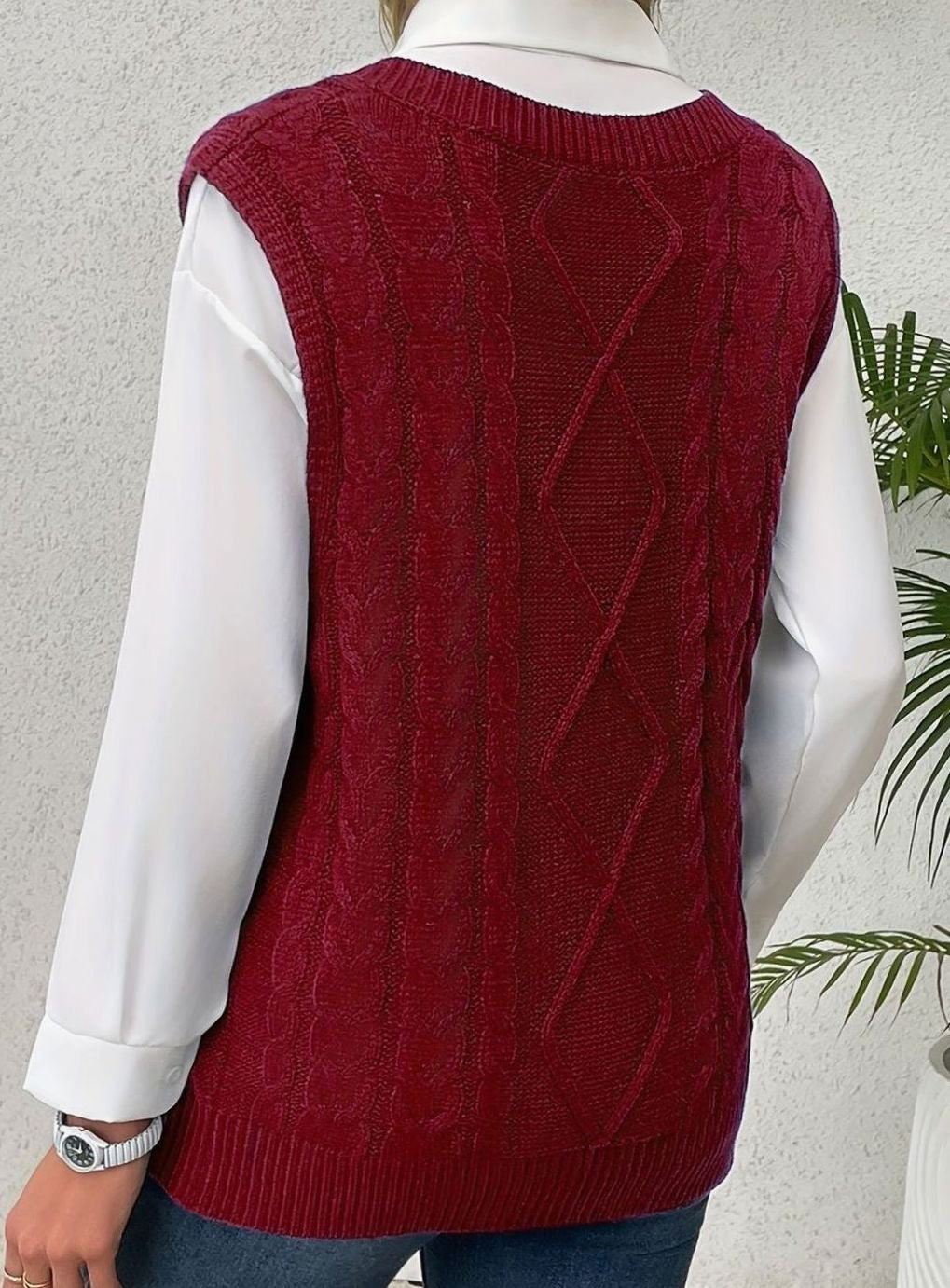Pull ample sans manches torsadé à col V — Amielle Paris