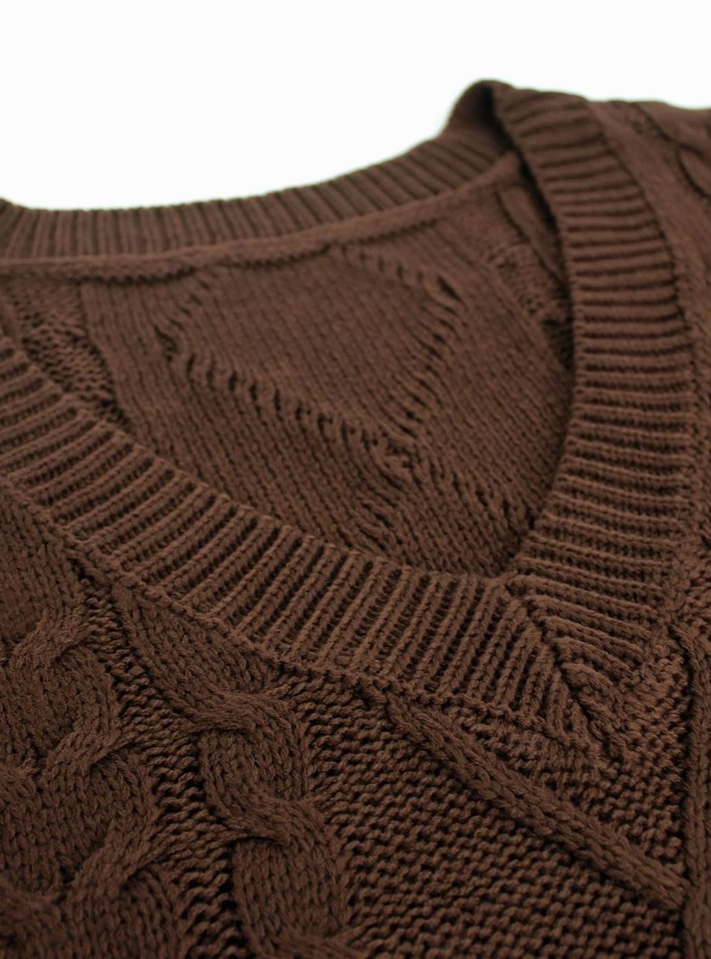 Pull ample sans manches torsadé à col V — Amielle Paris