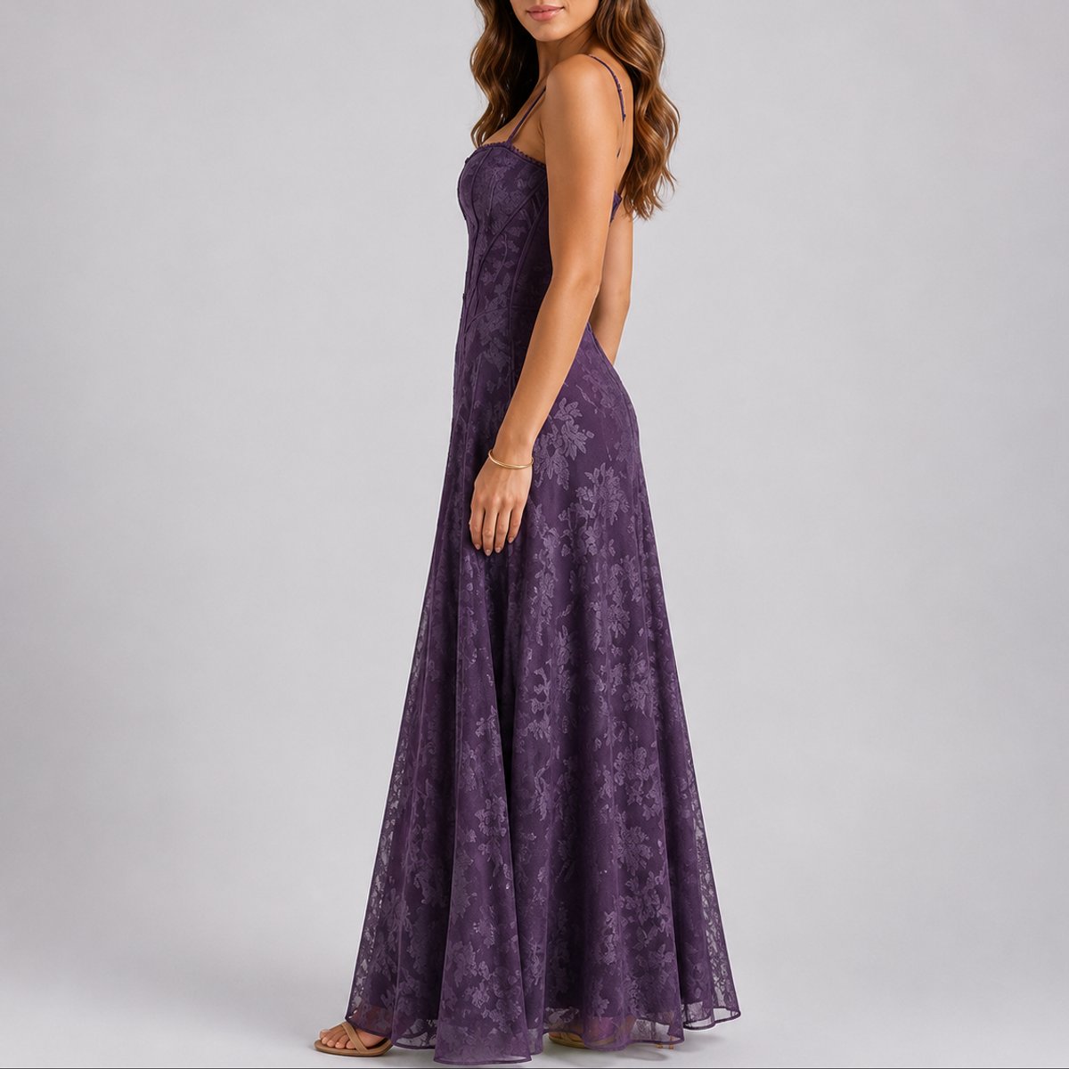 Robe longue en dentelle à bustier cœur — Amielle Paris