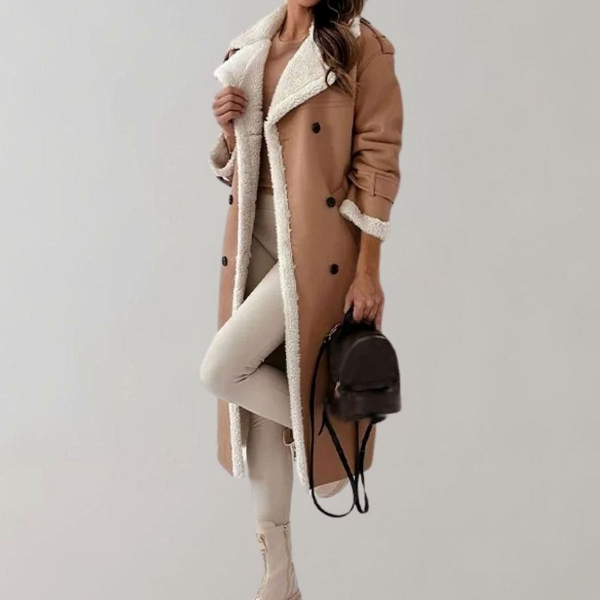 Manteau long aspect cuir doublé effet mouton — Amielle Paris