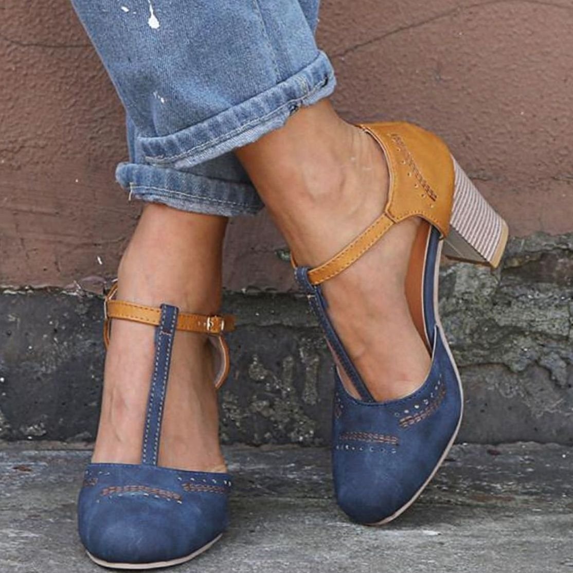Chaussures à bride en T et talon bloc — Amielle Paris