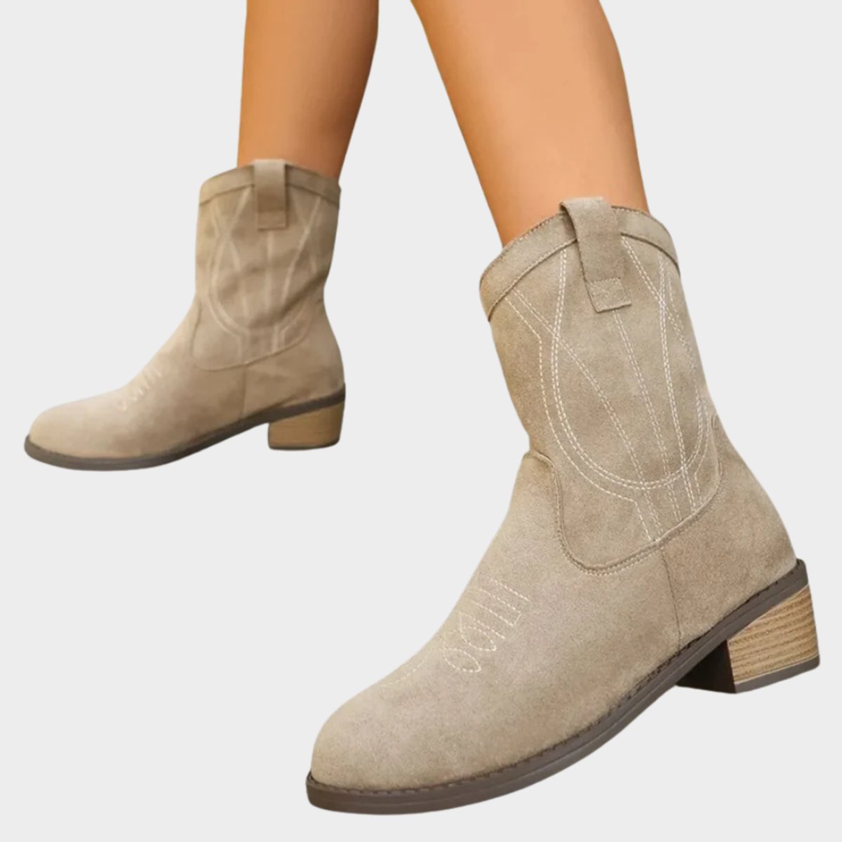 Bottes western brodées aspect daim — Amielle Paris