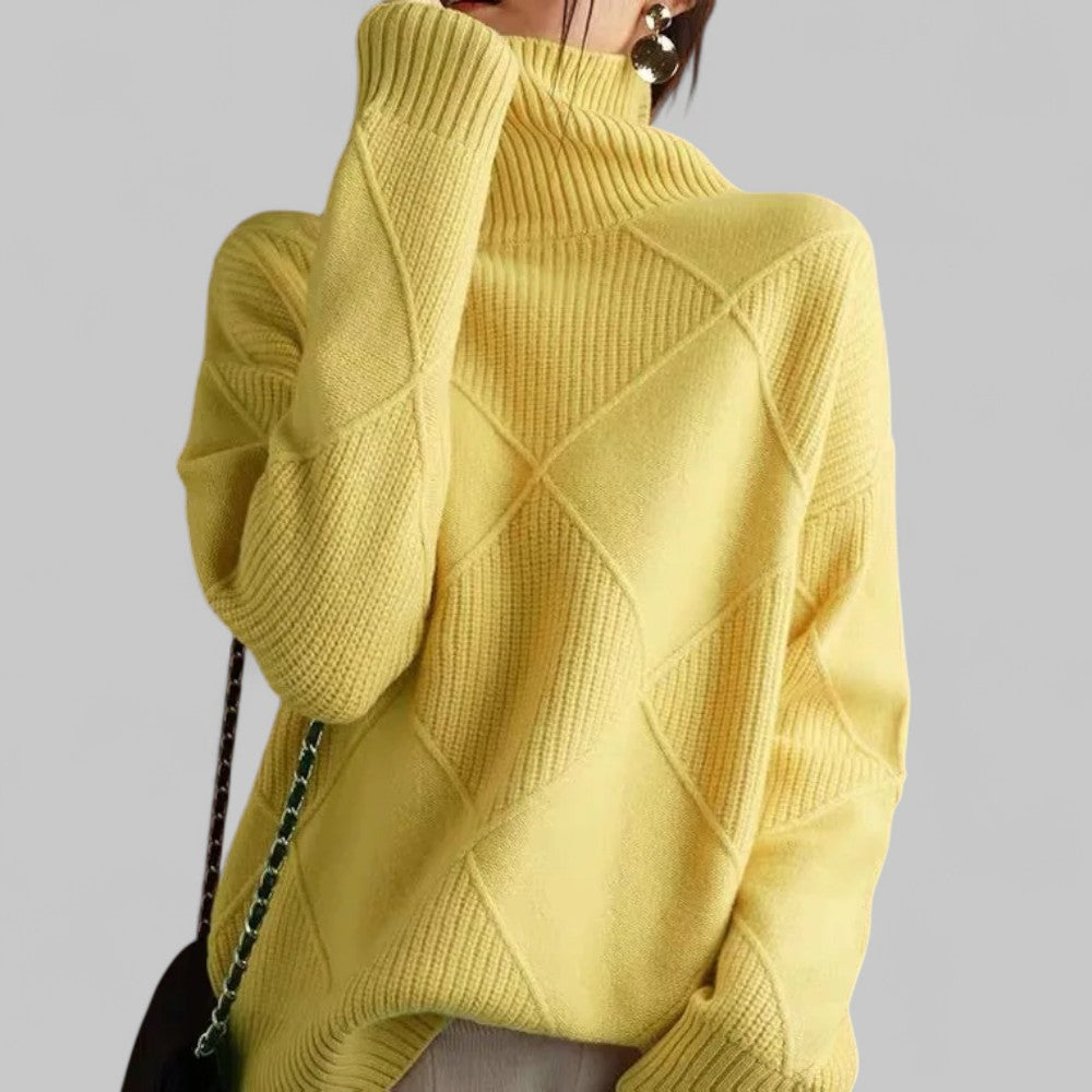 Pull ample à col roulé et maille losanges — Amielle Paris